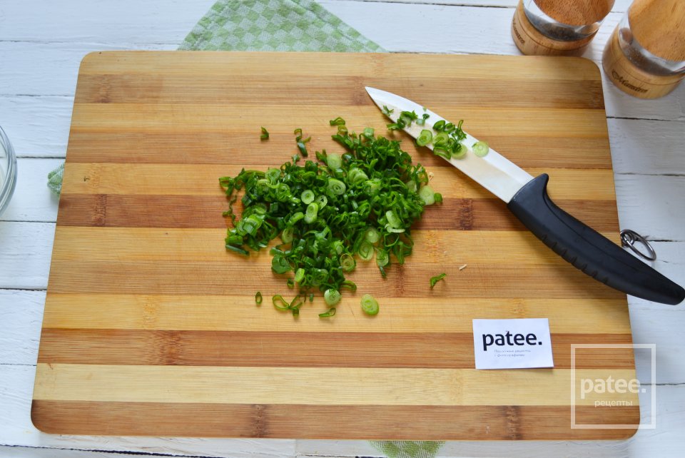 Запеченные шампиньоны с начинкой из курицы и сыра - Шаг 10