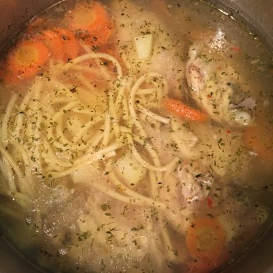 Куриный суп с лапшой - Шаг 1