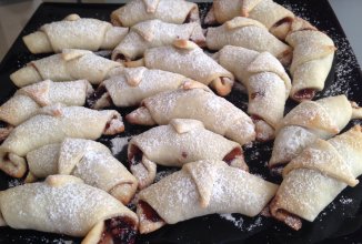 Рутики с повидлом и орешками