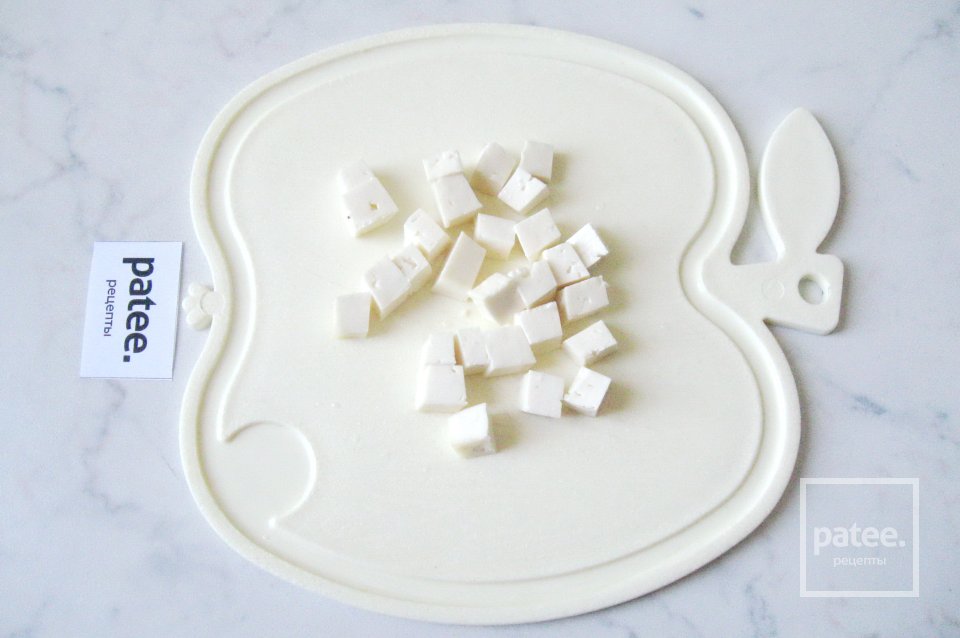 Спагетти со свеклой и брынзой - Шаг 8