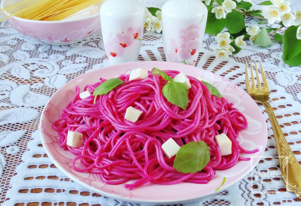 Спагетти со свеклой и брынзой - Шаг 13