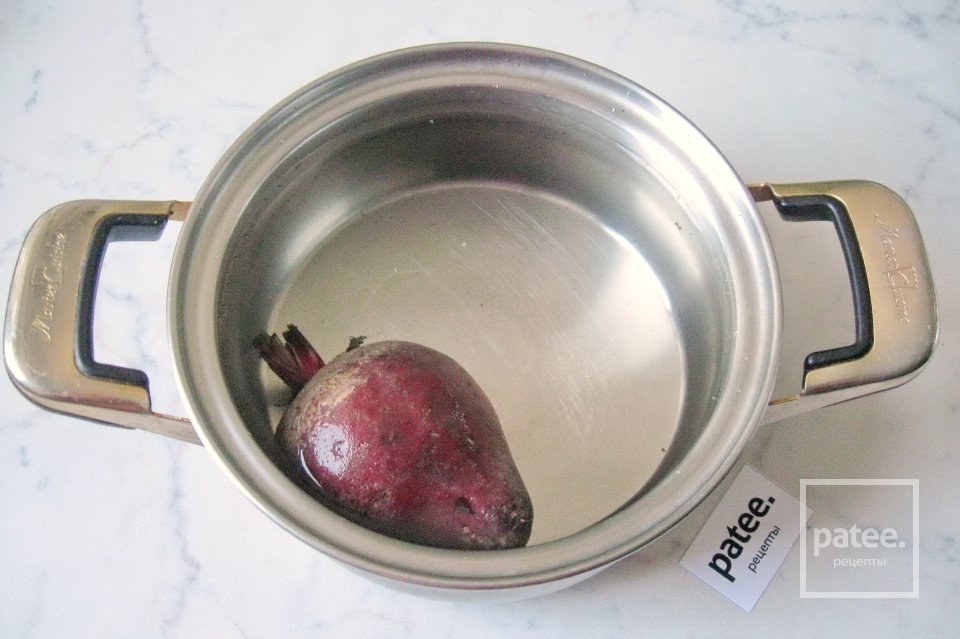 Спагетти со свеклой и брынзой - Шаг 2