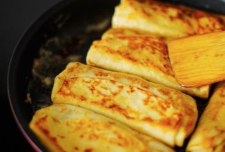 БЛИНЧИКИ С ГРИБАМИ И СЫРОМ