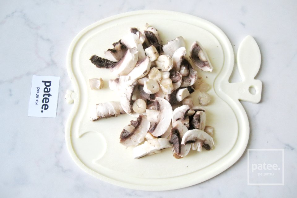 Куриные голени с грибами запеченные в сливках - Шаг 5