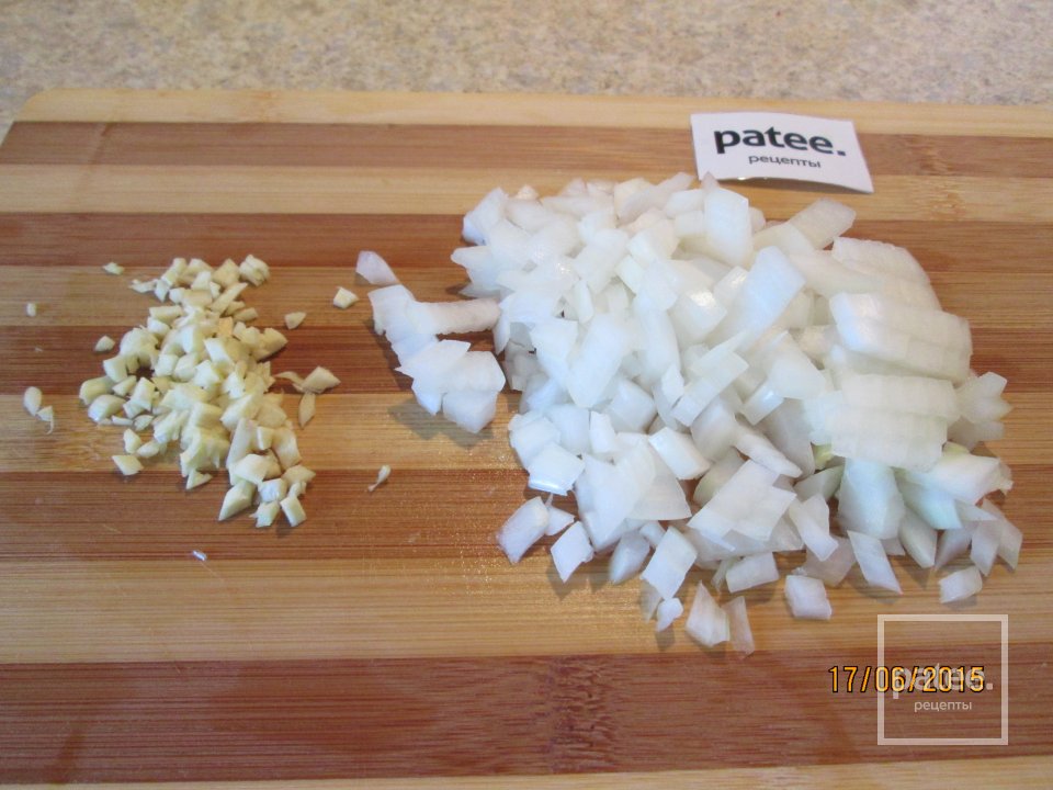 Тушенные тефтели - Шаг 2