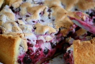 Пирог со смородиной