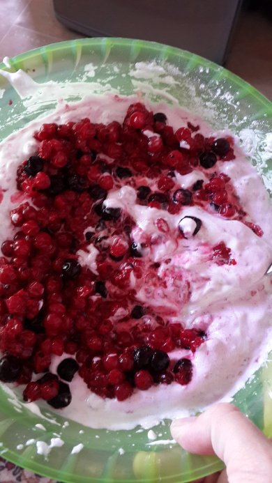 Пирог со смородиной - Шаг 5