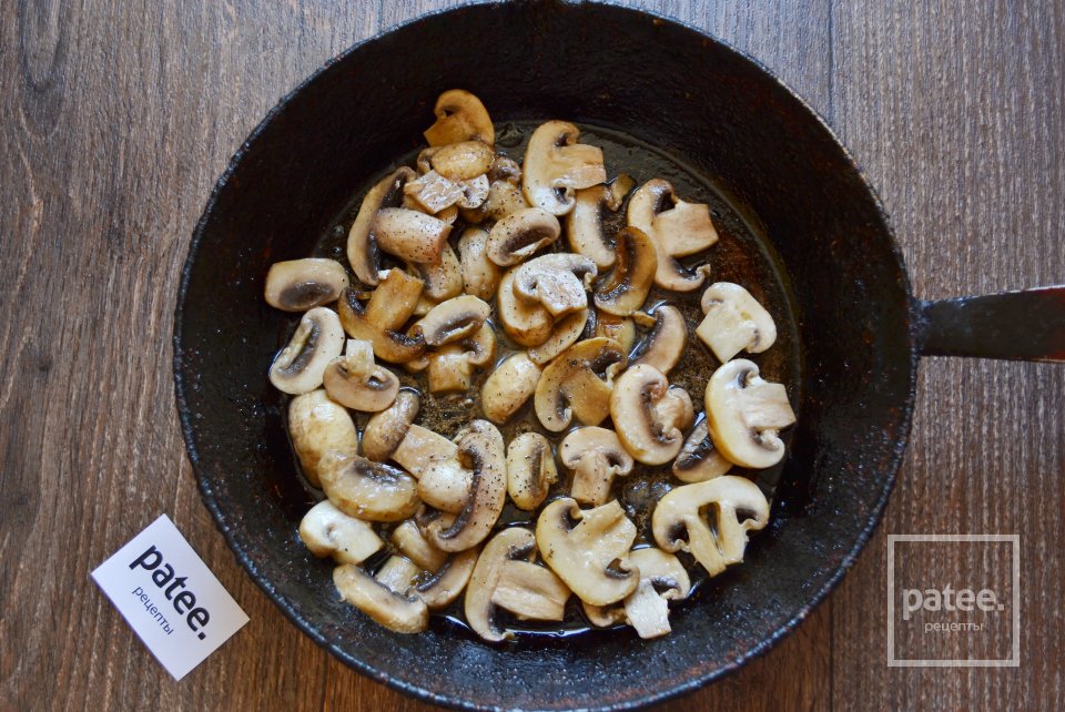 Киш с адыгейским сыром и шампиньонами - Шаг 14