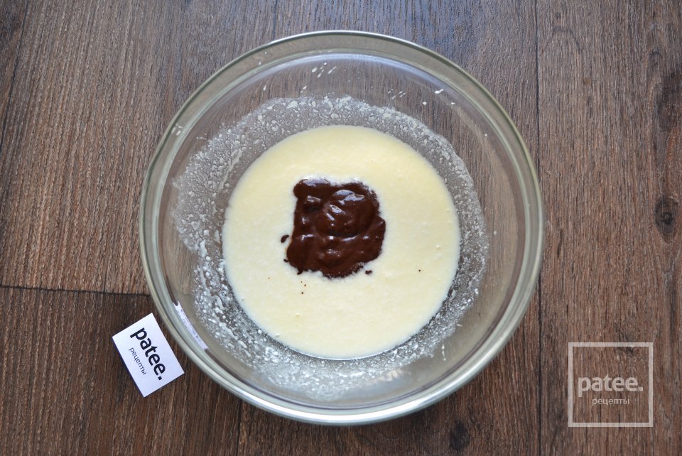 Шоколадные вареники с вишней на пару - Шаг 7