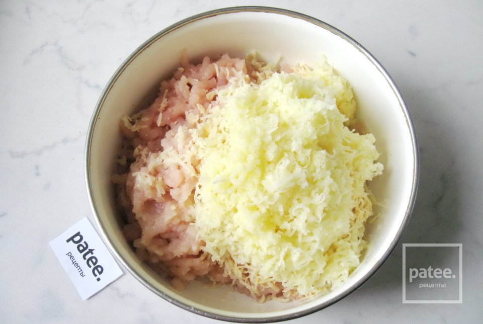 Куриные котлеты с картофелем и сыром - Шаг 6