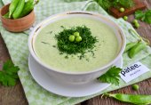 Сливочный суп-пюре из зеленого горошка
