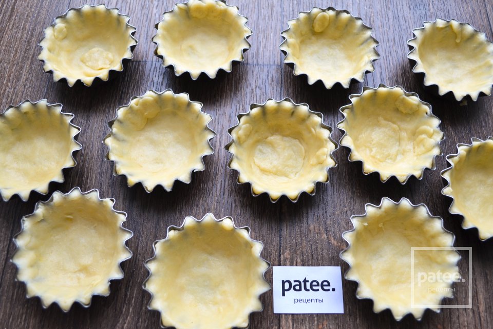 Тарталетки с кремом из белого шоколада и ягодами - Шаг 19