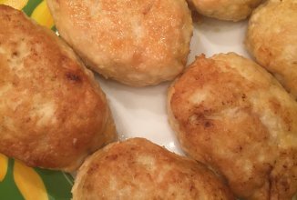 Куриные котлеты с сыром