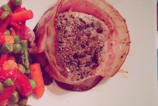 Медальоны из говядины