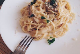 Сливочная паста с шампиньонами и базиликом