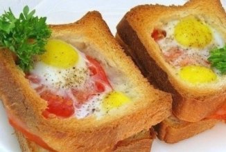 Горячие бутерброды с окороком, помидорами и яйцами🍞