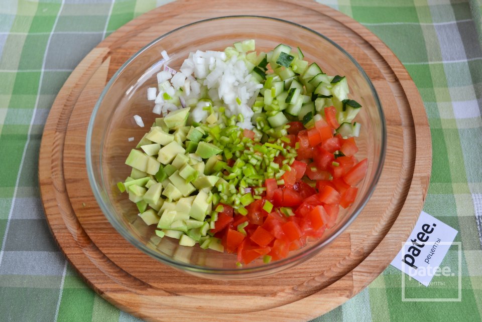 Овощная сальса с авокадо - Шаг 10