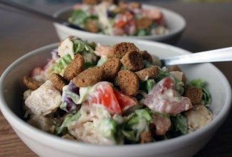 Салат с курицей