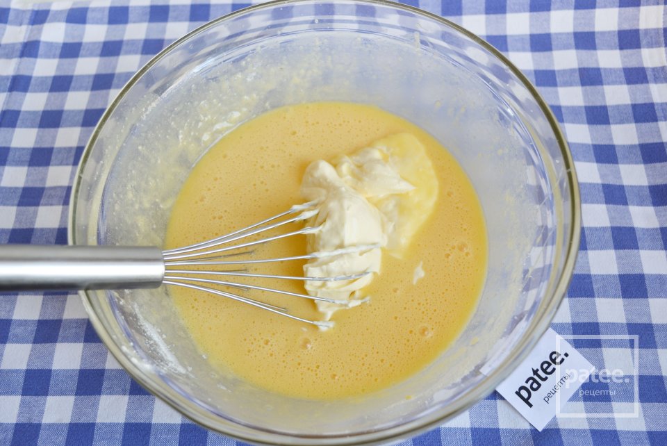 Сметанный кекс в мультиварке - Шаг 8