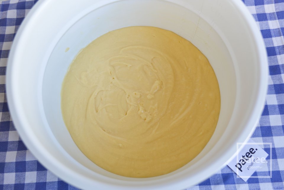 Сметанный кекс в мультиварке - Шаг 11