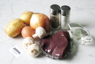 Котлеты из говяжьей печени с картофелем и грибами - Шаг 1