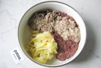 Котлеты из говяжьей печени с картофелем и грибами - Шаг 5
