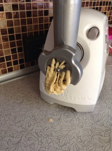 Печенье "домашнее" (через мясорубку) - Шаг 4