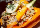 Перец фаршированный овощами и рисом, под сырной корочкой!