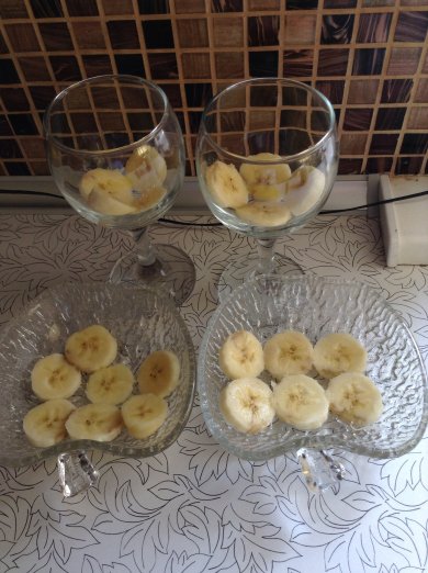 Клубнично-банановый десерт - Шаг 2