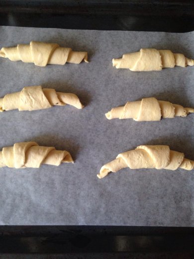 Слоеные рогалики с маком - Шаг 2