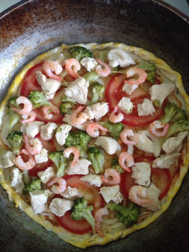 Пицца с брокколи и креветками - Шаг 5