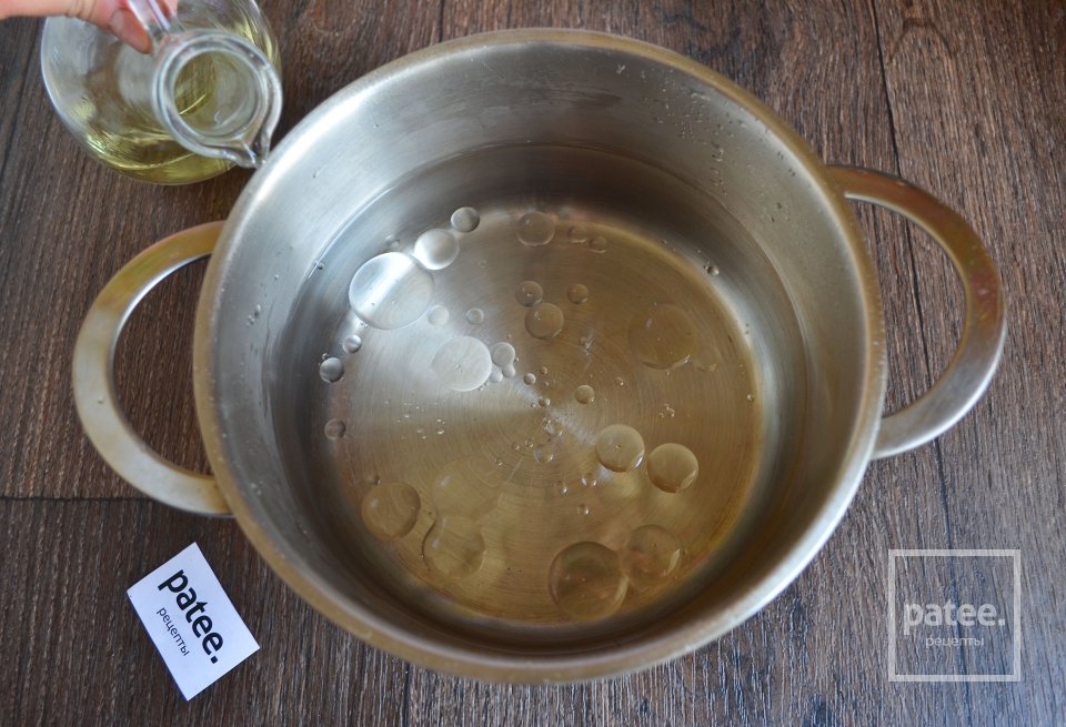 Спагетти с томатным соусом и фрикадельками - Шаг 16