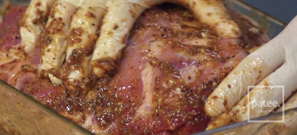 Буженина  с салатом из репы и апельсинов - Шаг 2