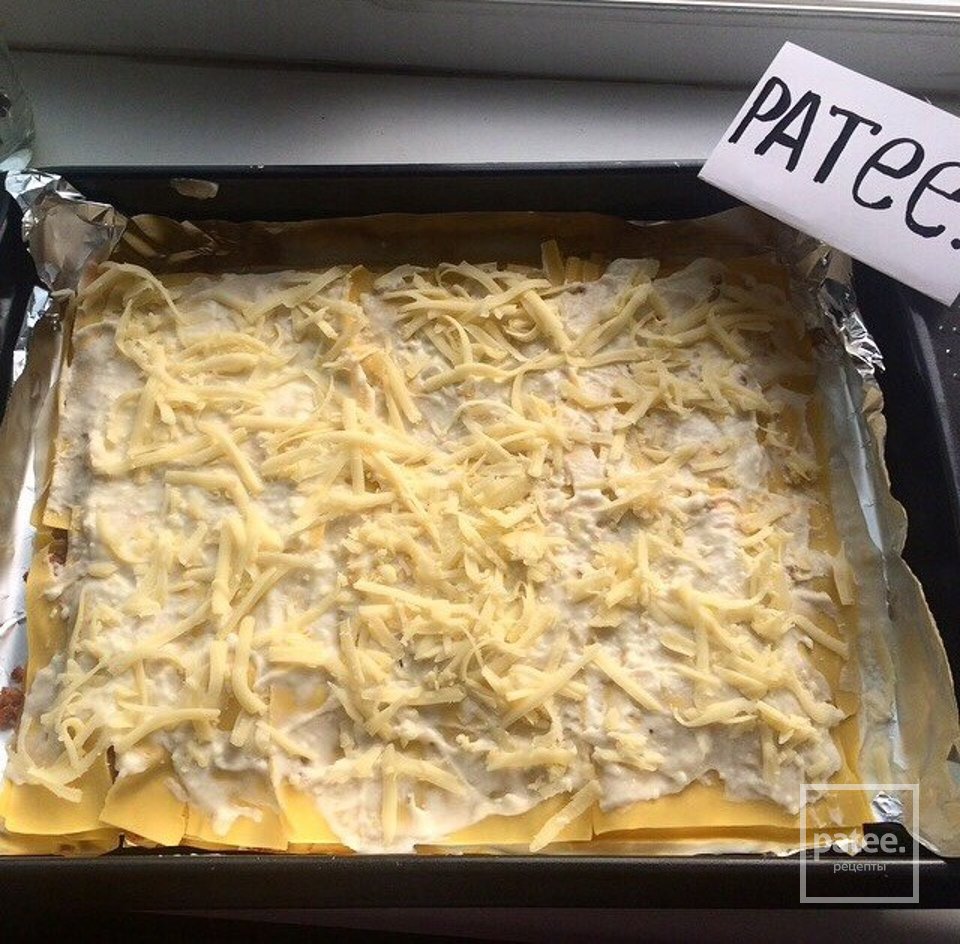 Лазанья с фаршем и соусом бешамель - Шаг 7