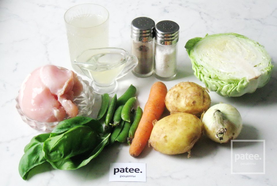 Суп с фрикадельками и молодой капустой - Шаг 1