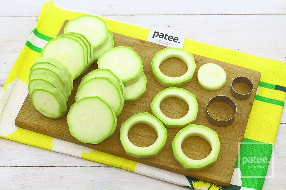 Драники с картофелем и кабачками - Шаг 3