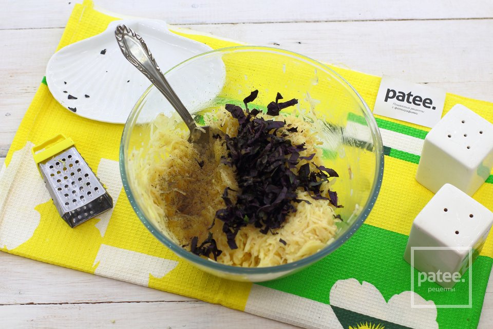 Драники с картофелем и кабачками - Шаг 8