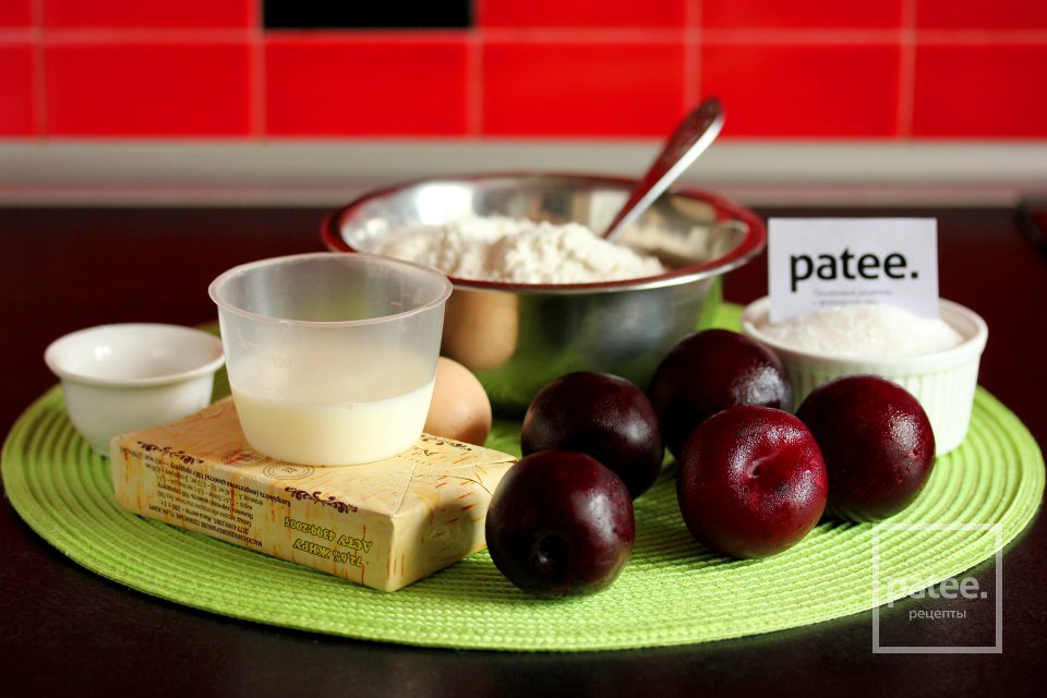 Пирог со сливами - Шаг 1