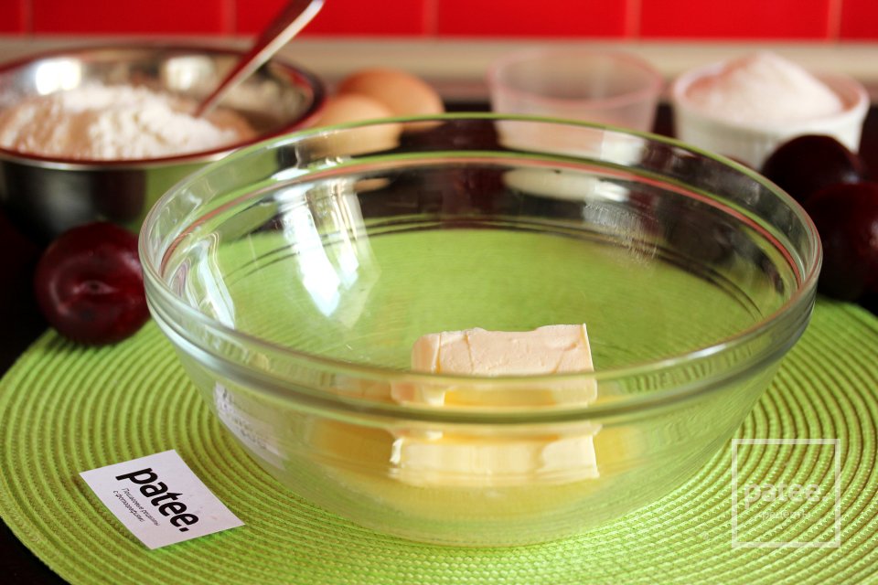 Пирог со сливами - Шаг 2