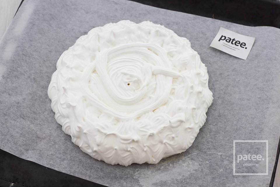 Меренга со взбитыми сливками - Шаг 8