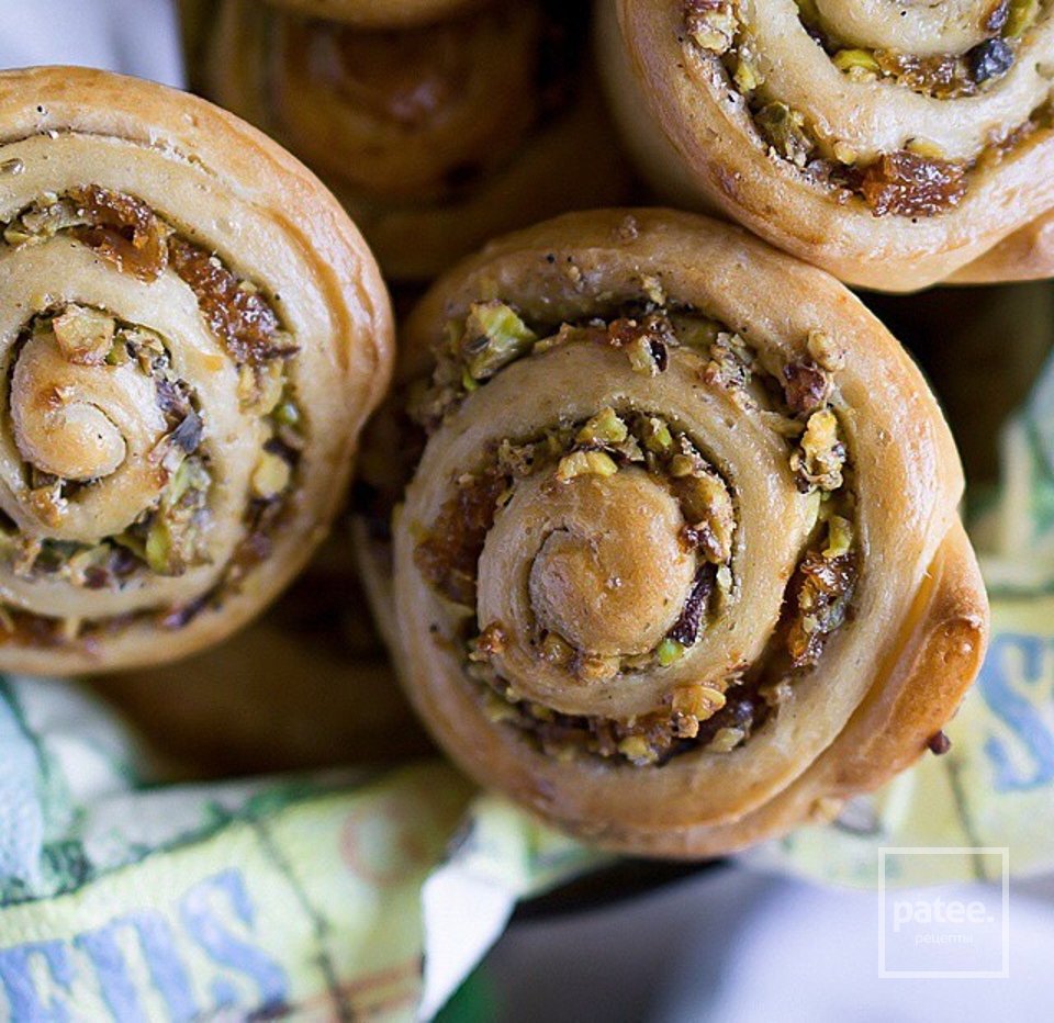 Булочки-улитки с фисташками - Шаг 1