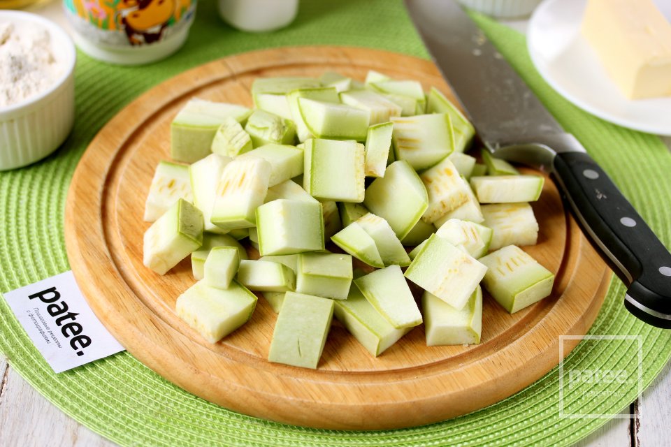 Крамбл из кабачков с творогом и пармезаном - Шаг 2