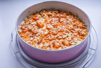 Абрикосовый тарт с творогом