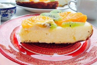 Творожная запеканка с фруктами