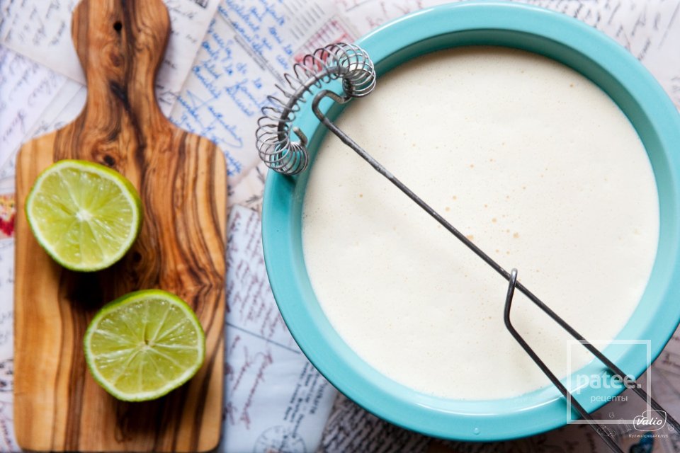 Блинный торт с шоколадом и свежими ягодами(Блинница) - Шаг 1