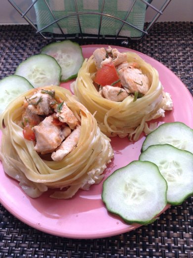 Гнезда с куриной грудкой и помидорами - Шаг 4