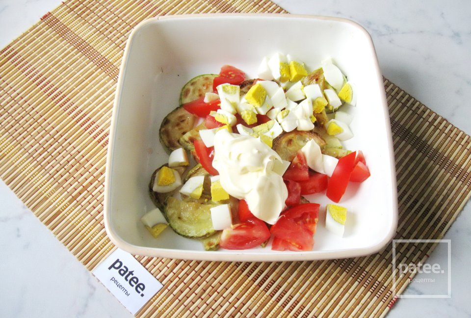 Салат из кабачков с помидорами - Шаг 10