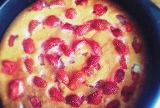 Клубничный пирог