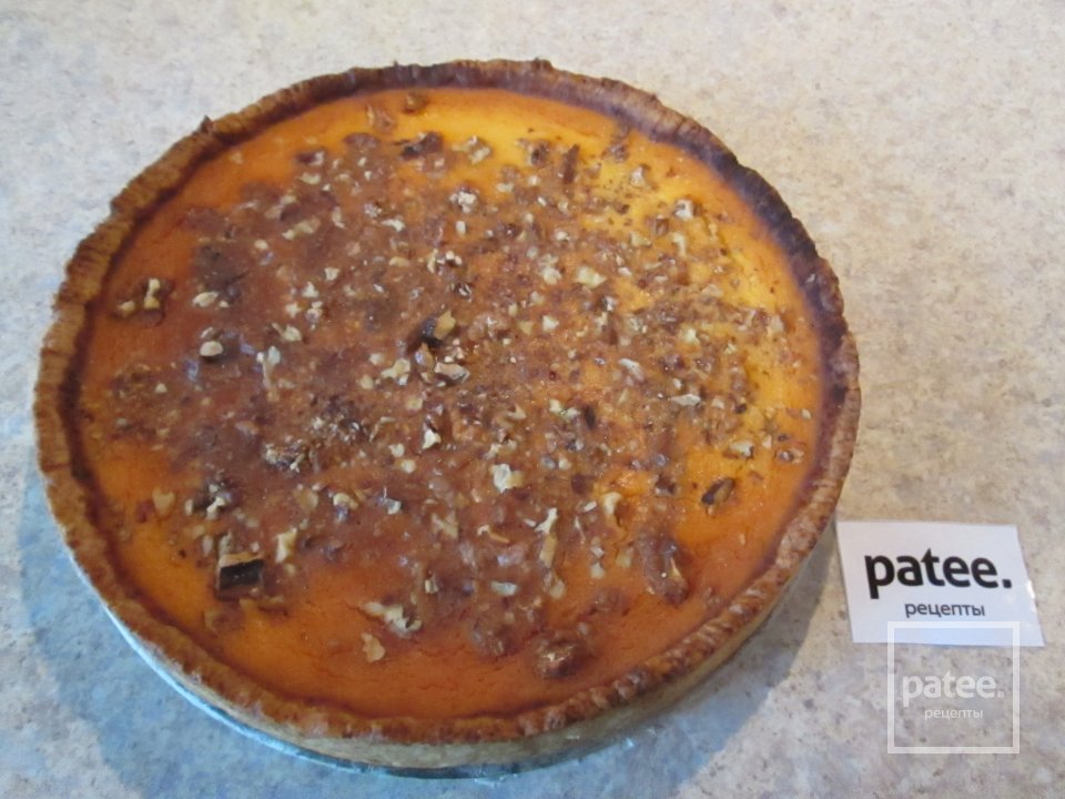 Пирог с начинкой из творога, с изюмом и орехами. - Шаг 15