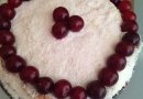 Бисквитный торт с творожным кремом "Вишневое ожерелье"